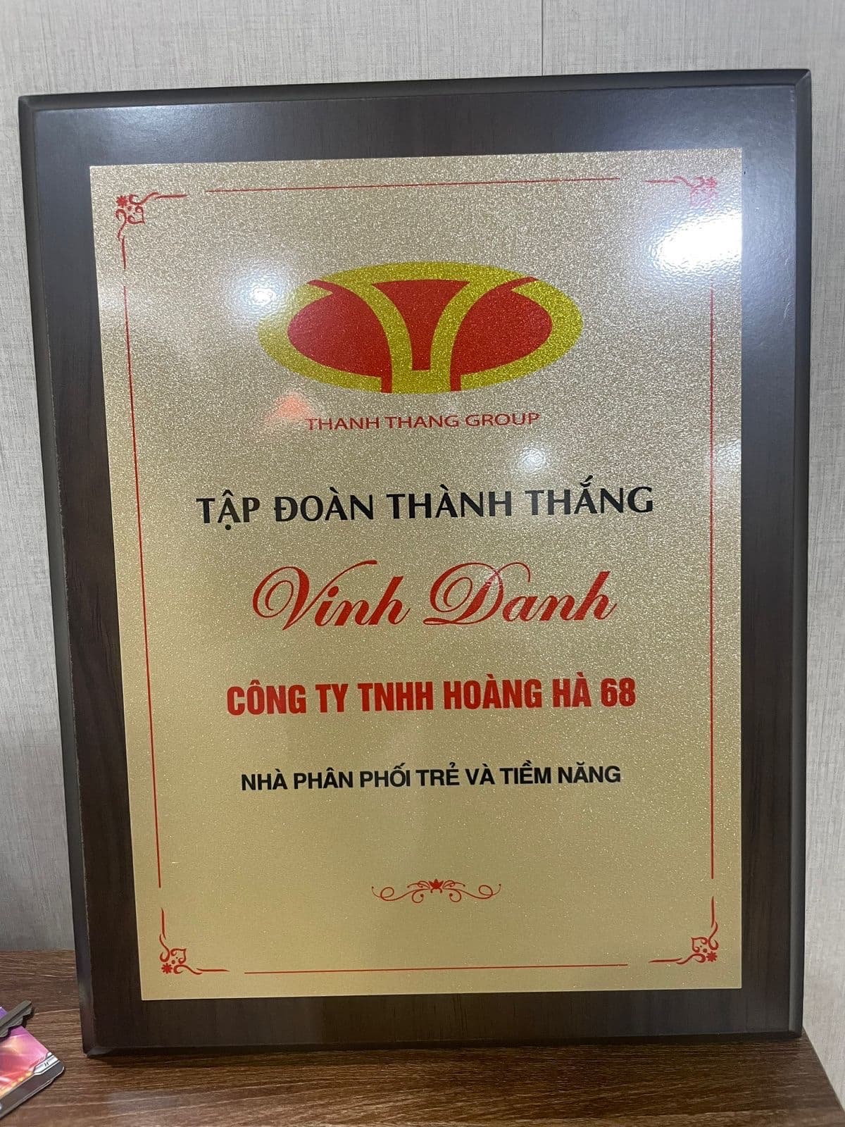 Giấy vinh danh Hoàng Hà 68 từ Tập đoàn Thành Thắng